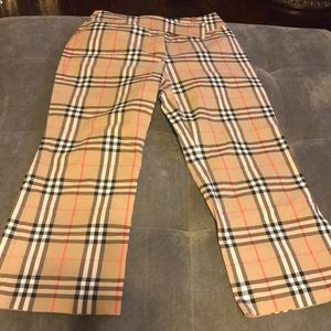 Burberry capris